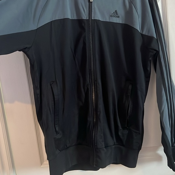 Medium adidas track suit top. Men’s. - Picture 3 of 5